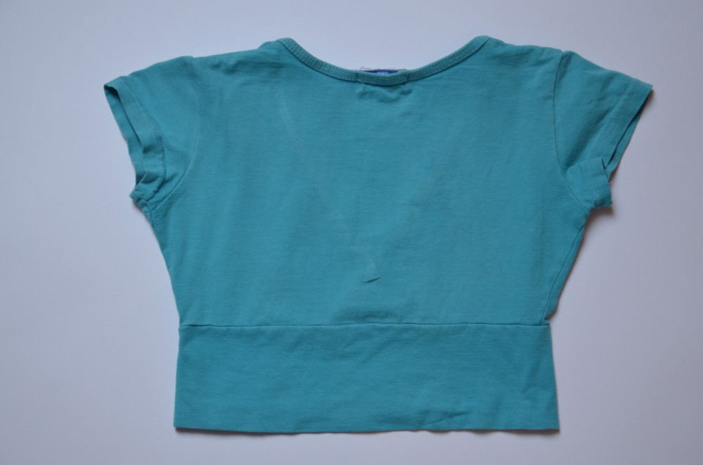 KRÓTKA BLUZKA ROZM. 38