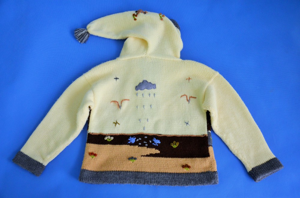 SWETER ROZM.ok 104 CM