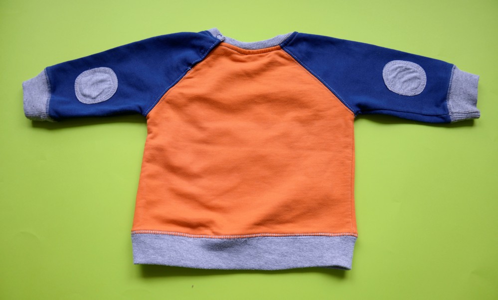 BLUZA Z ŻYRAFĄ ROZM. 80