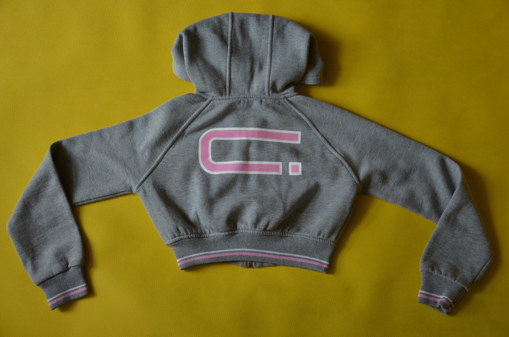 SZARA KRÓTKA BLUZA ROZM. S