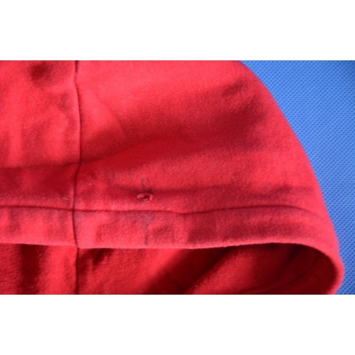 BLUZA Z KAPTUREM ROZM. 3 L